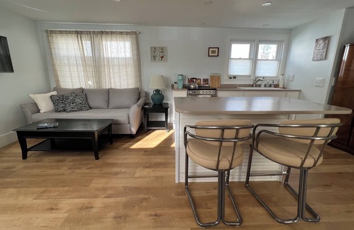 Brattleboro Apartment | Quiet, in town renovated apartment