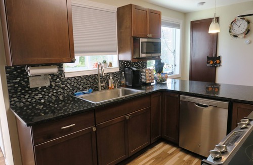Westside Norwich House | Quiet, Modern Gem K & Q Beds Less Than 2 Miles To Mohegan Sun Casino