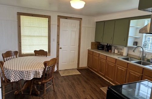 Boswell House | Quiet peaceful 2 bedroom