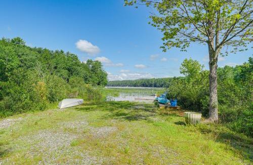 Raymond House | Quiet & Remote Cottage on Panther Pond!