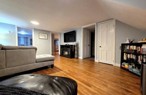 Shrewsbury Apartment | Quisigamond Lake Apartment
