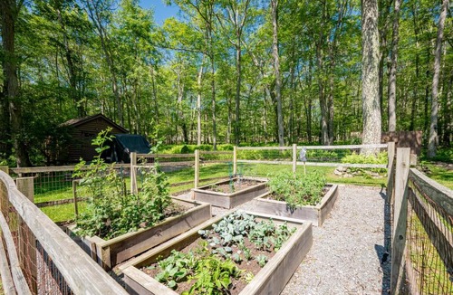 McHenry House | R & R Cabin