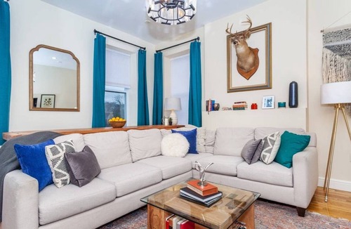 Highland Park House | Radiant Luxury Getaway | Near South End