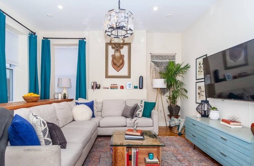 Highland Park House | Radiant Luxury Getaway | Near South End