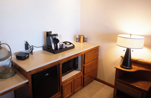 Ragged Point Hotel | Ragged Point Inn and Resort