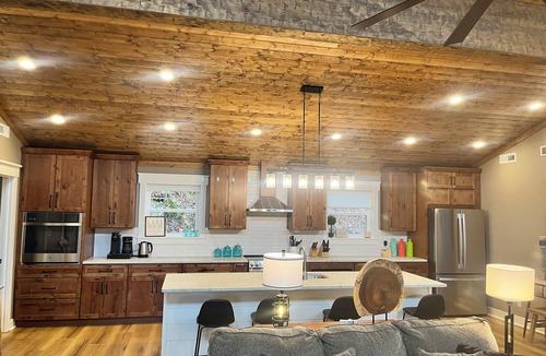Mammoth Cave House | Raleigh Overlook - Scenic Lake View & Lake Access