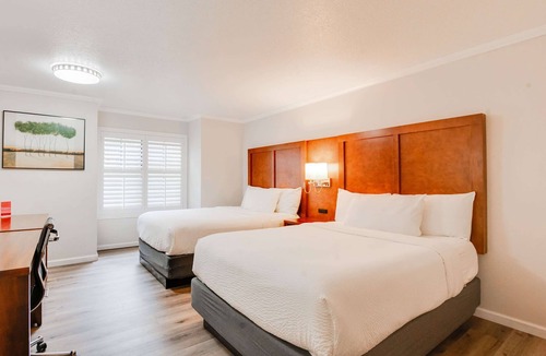 North Whisman Hotel | Ramada by Wyndham Mountain View