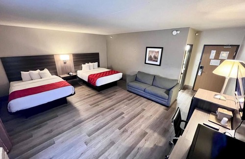 Platte City Hotel | Ramada by Wyndham Platte City KCI Airport