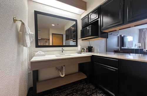 Strasburg Hotel | Ramada by Wyndham Strasburg Dover