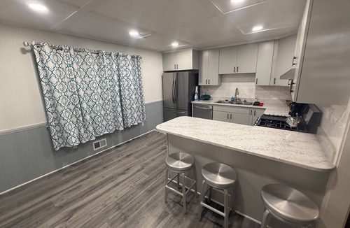 Raytown House | Raytown Ranch - Mahome Away from Home