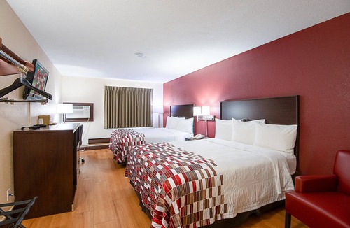 Cameron Hotel | Red Roof Inn Cameron
