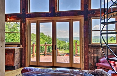 Putney Apartment | 'Red Sweetheart Barn Studio' w/Mtn & River Views!