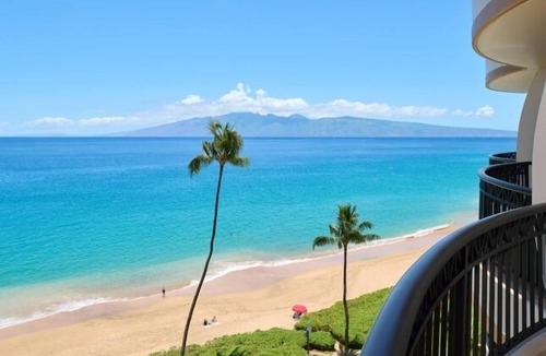 Lahaina Hotel | Relax and Recharge! Oceanfront, Outdoor Pools, Near Alii Kahekili Beach