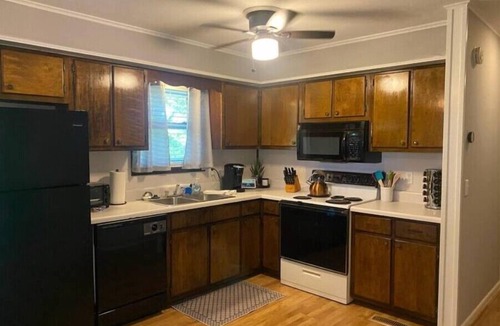 Bella Vista House | Relaxing 2 Bedroom home, Bella Vista
