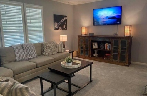 Bella Vista House | Relaxing 2 Bedroom home, Bella Vista