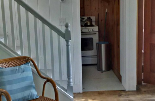 Riverhead House | Relaxing North Fork Cottage On The Water~ Amazing Sunsets!