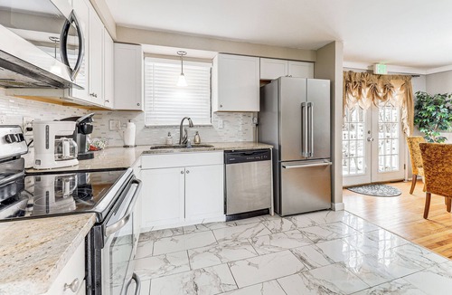 Monroe Heights House | Remote-Work Ready: Family Home Near Pittsburgh