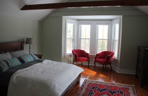 Lenox Dale House | Renovated 1860's Farmhouse, across from the Miraval! Fenced in yard for dogs.