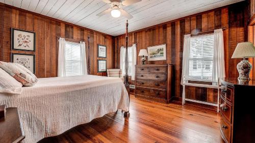 Debordieu Colony House | Renovated Family Rental in Georgetown, South Carolina