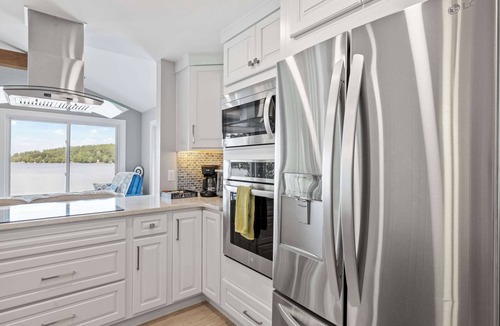 Holland House | Renovated Lakefront Retreat Near Sturbridge