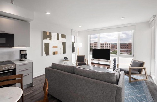 Navy Yard Hotel | Reside Navy Yard, a Wyndham Residence