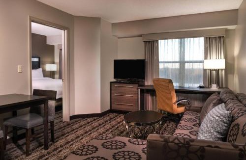 Franklin Hotel | Residence Inn by Marriott Boston Franklin