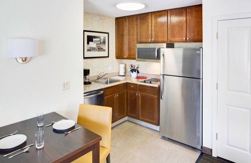 Milford Hotel | Residence Inn by Marriott Milford
