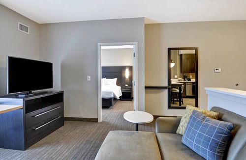 Middleburg Heights Hotel | Residence Inn by Marriott Cleveland Airport/Middleburg Heights
