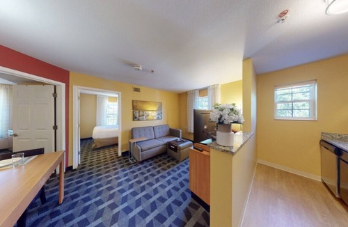 Tewksbury Hotel | Residences at International Place