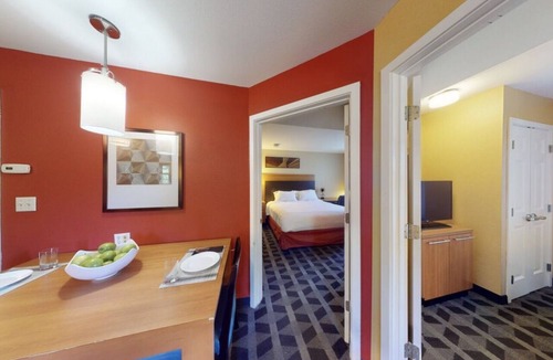 Tewksbury Hotel | Residences at International Place