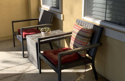 Northwood Point Condo | Resort-Style vacation home in Irvine