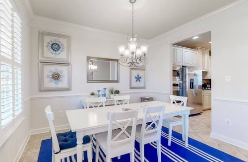 The Commons House | Resort Townhome w/Pools, Golf & Dog-Friendly