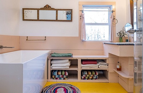 New Marlborough Cottage | Restored cottage in pastoral village