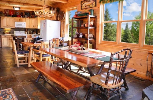 Clarkridge Cabin | Rim Shoals River Cabin - private boat dock, walk-in fishing access sleeps 14