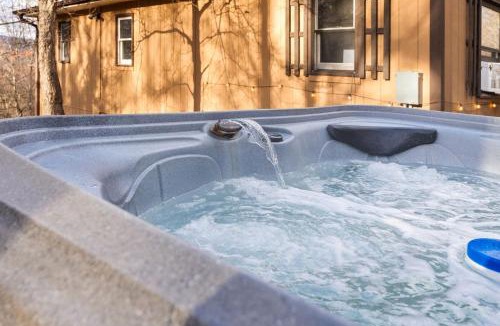 Berkeley Springs House | River Access Cabin with Hot Tub, Fire Pit, & WiFi!