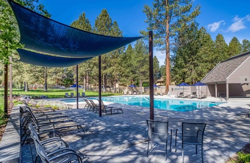 Century West Hotel | River Ridge 429b