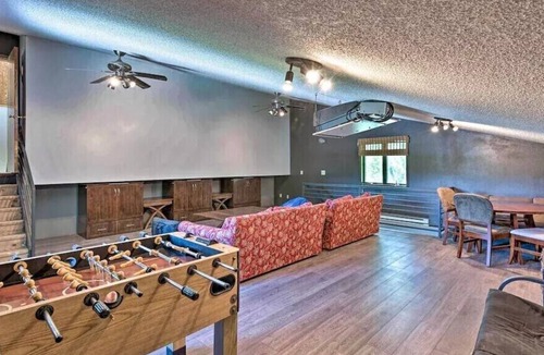 Cedar Falls House | Riverside Hideout: 3 Mi to Downtown Cedar Falls!