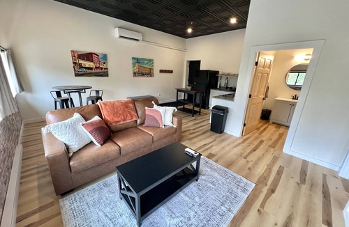 Pittsfield Apartment | Riverside Loft – Cozy 1BR w/Sebasticook River Views & Trail Access + Wi-Fi