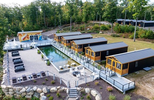 North Sebago Villa | Robin Limit 3 1 Bedroom Cabin