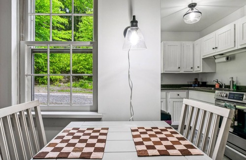 Brownsville House | Rock Haven Sugar House on a Working Farm