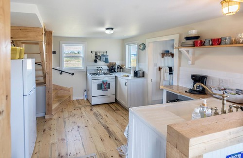 Lubec Cottage | Romantic Downeast Ocean Front Cottage ~ Amazing Views ~Near Quoddy Head Park!