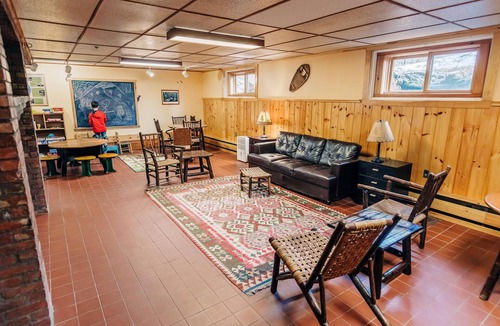 Pinkham's Grant Condo | Room, Double Bed, 2 Bunks, Shared Bathroom in a boutique hotel