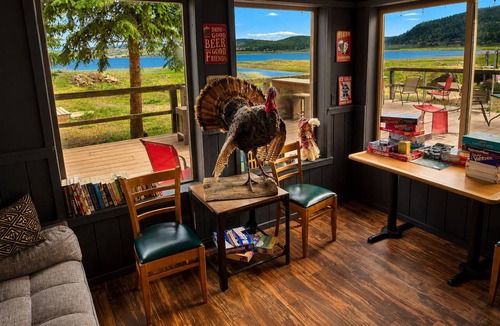Mammoth Creek Hotel | Room With Scenic Mountain Side Views