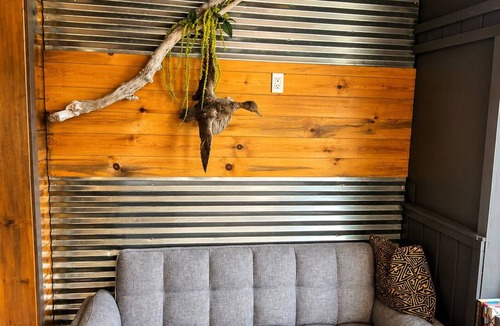 Mammoth Creek Hotel | Room With Scenic Mountain Side Views