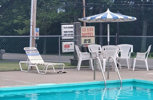 Catskill Hotel | Room with two queen beds