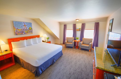 Solvang Hotel | Royal Copenhagen Inn