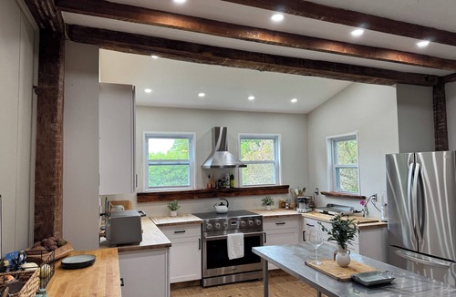 Hinsdale House | Rustic 4-bedroom farmhouse in bucolic Hinsdale, MA