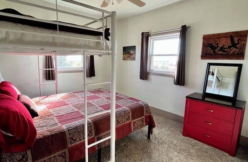 McCook House | Rustic Farmhouse Retreat