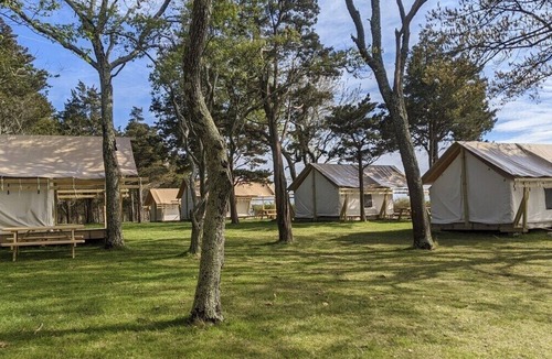 Northwest Harbor RV Rental | Safari Tent Glamping,D26-CedarPt, East Hampton, NY