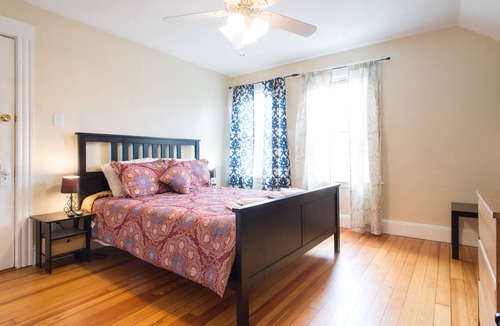 Salem Hotel | Salem 3rd Floor 3Br Apartment